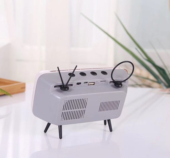 Retro TV - Mini - Portable - Audio