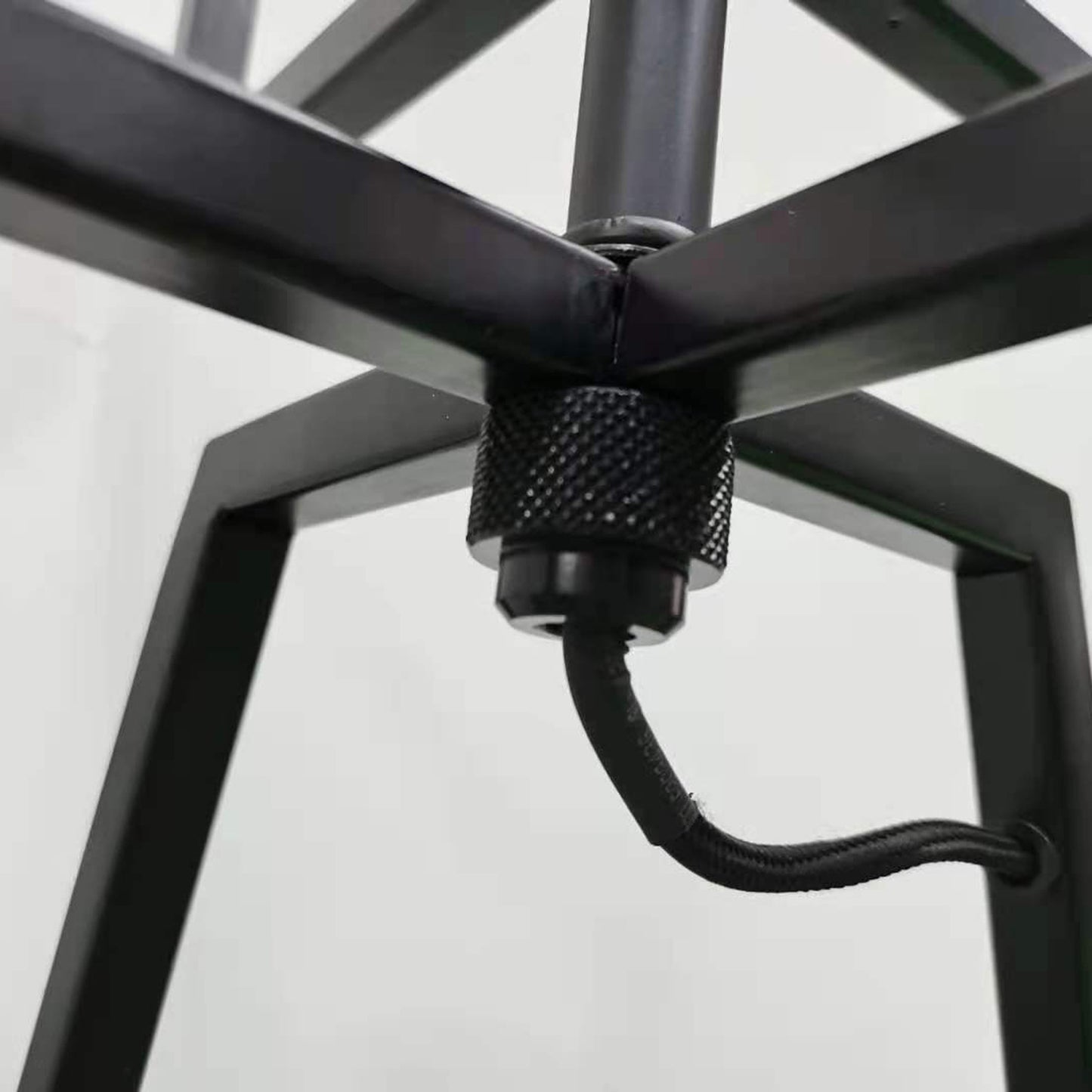 Modern Dimmable Floor Lamp – Sleek & Adjustable Lighting.