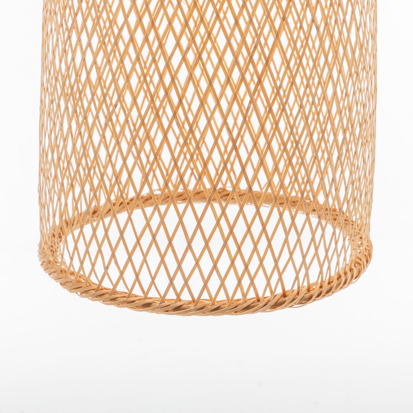 Natural Woven Bamboo – Eco-Friendly & Stylish Home Accents.
