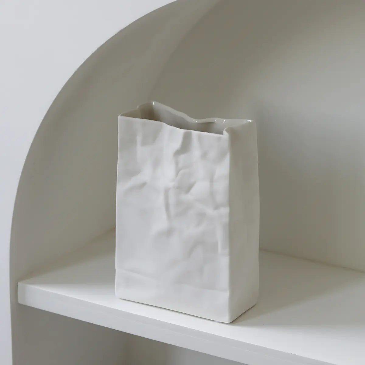 Nina Porcelain Flower Vase