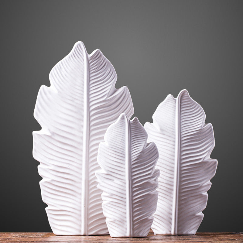 Nordic style ceramic vase null