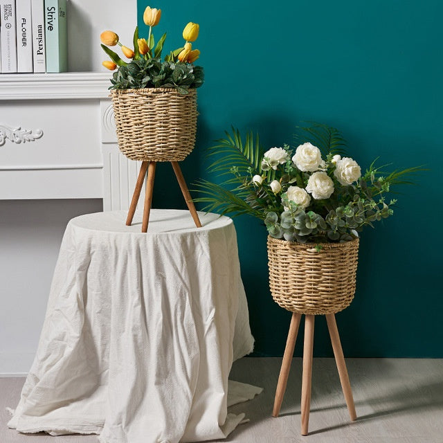 Straw Floor Standing Flowerpot