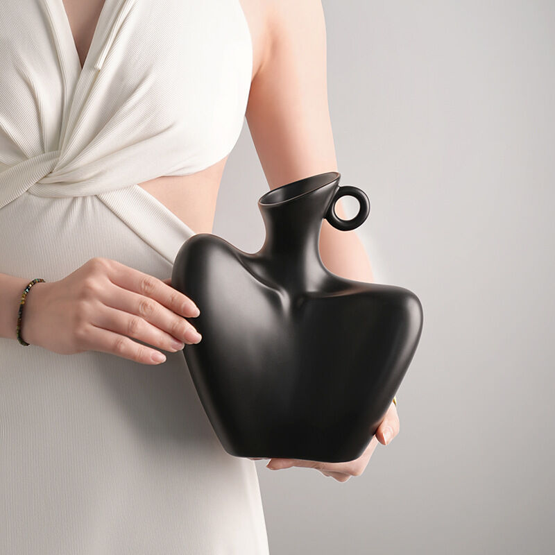 Wabi-Sabi Human Form Vase Set of 2 (Black & White)