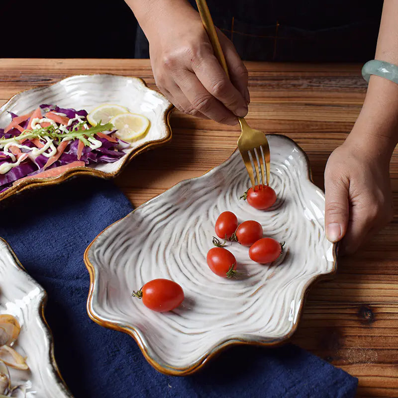 Japanese Ceramic Shell-Shaped Dinnerware